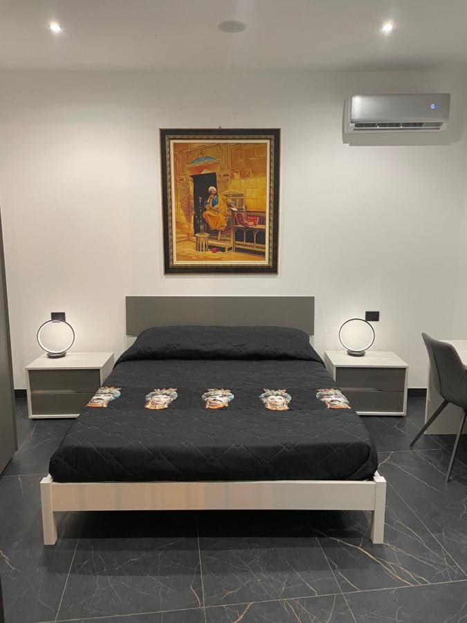 Case Vacanze Donna Ina Palermo Exterior photo